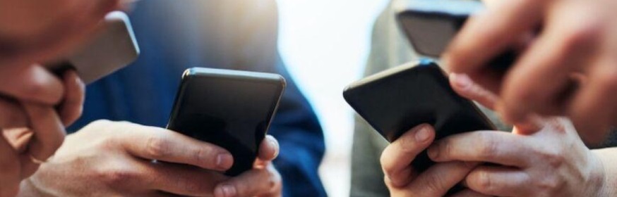Vazar mensagens e áudios do WhatsApp é crime? Descubra aqui!
